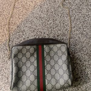 Gucci shoulder bag